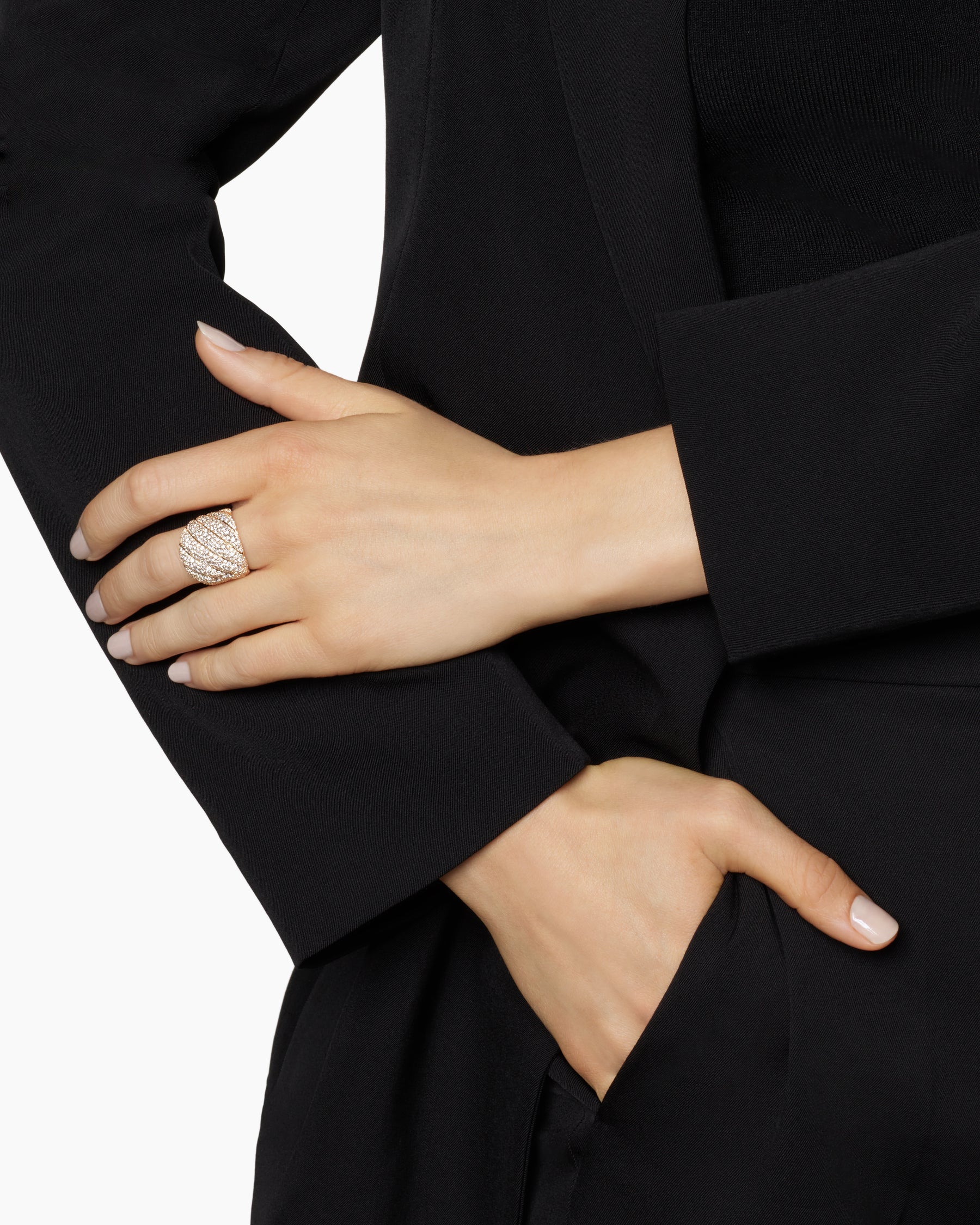 Alternative view of Sculpted Cable Ring in 18K Yellow Gold with Diamonds, 20mm