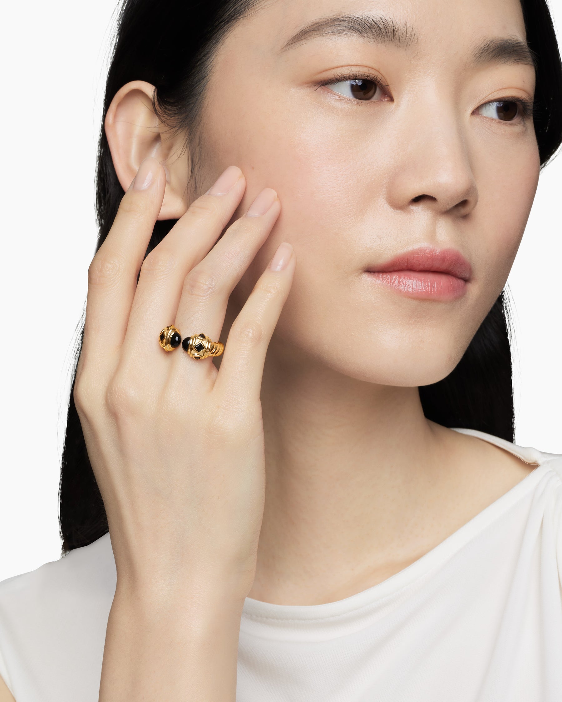 Renaissance Color Ring in 18K Yellow Gold with Black Onyx, 10mm - Image 8