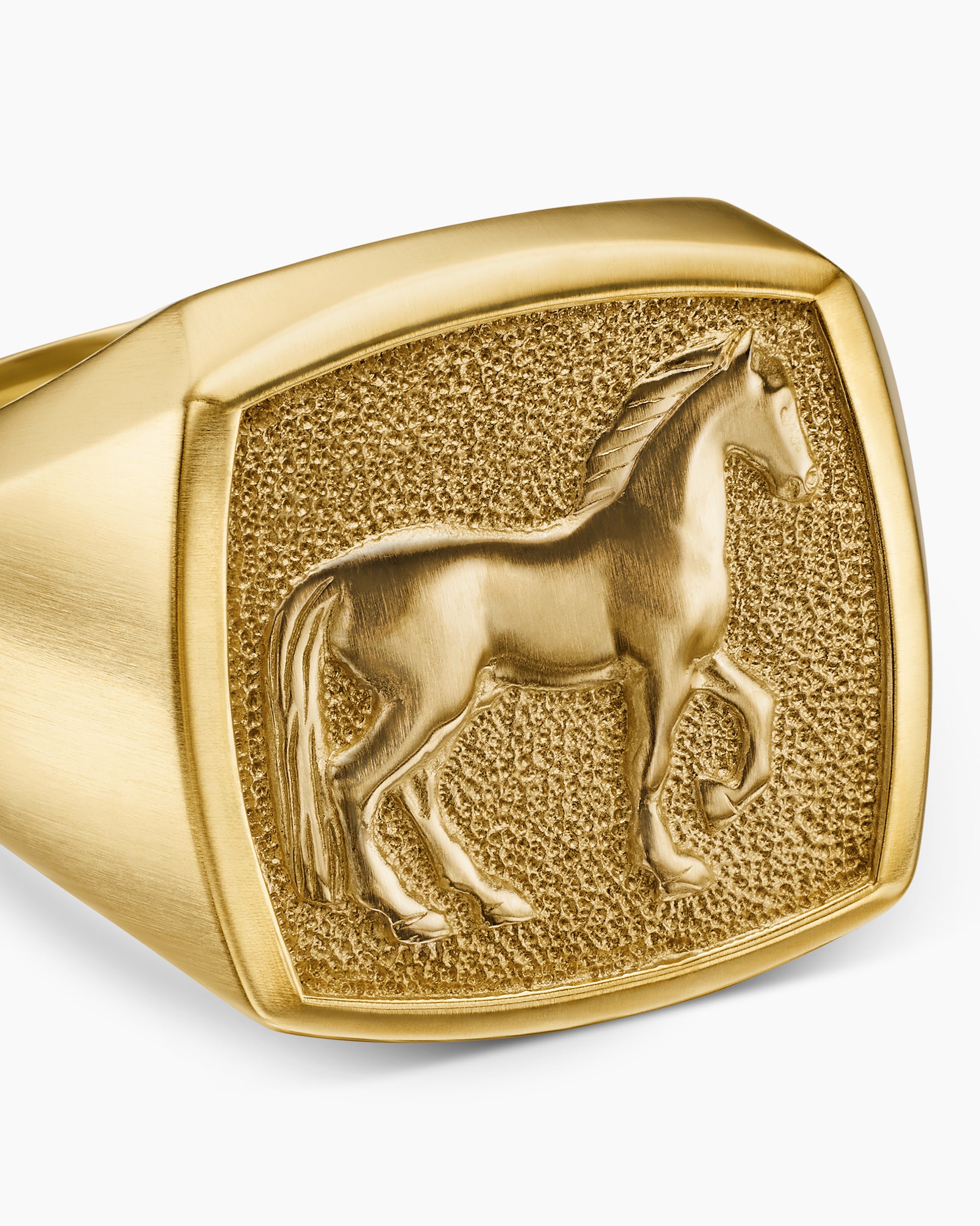 Petrvs Horse Signet Ring in 18K Yellow Gold, 18.3mm - Image 5