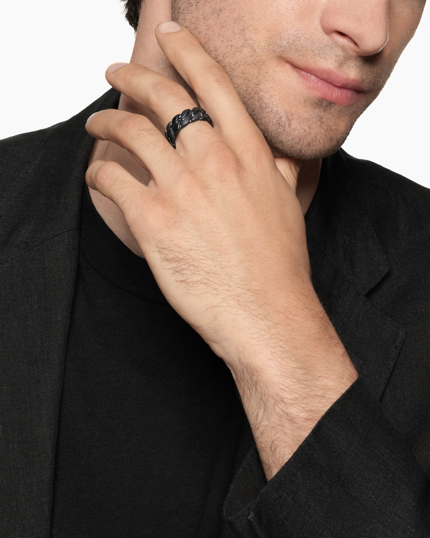 Alternative view of Curb Chain Band Ring in Black Titanium, 8mm