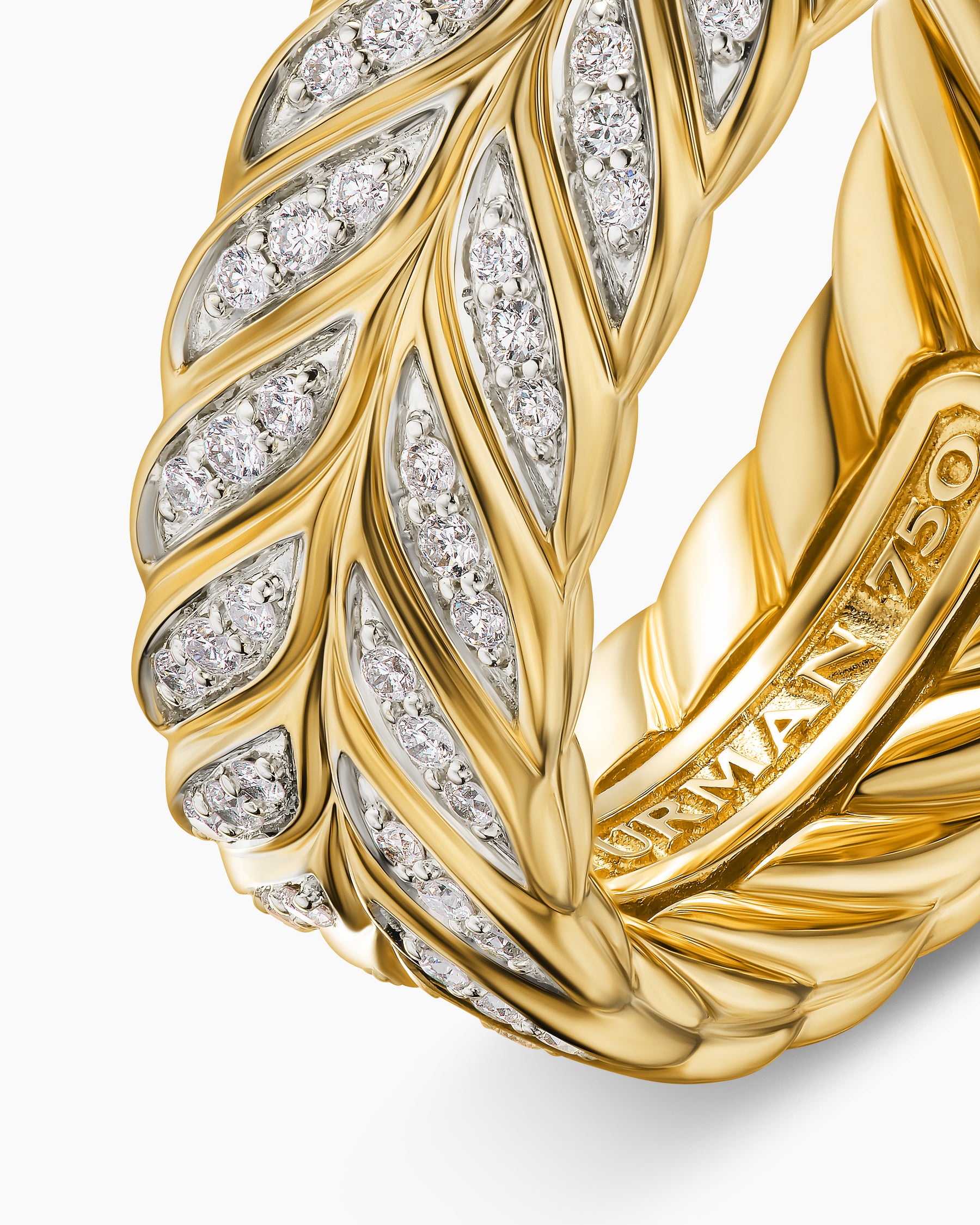 Chevron Pavé Band Ring in 18K Yellow Gold with Diamonds, 9mm - Image 6