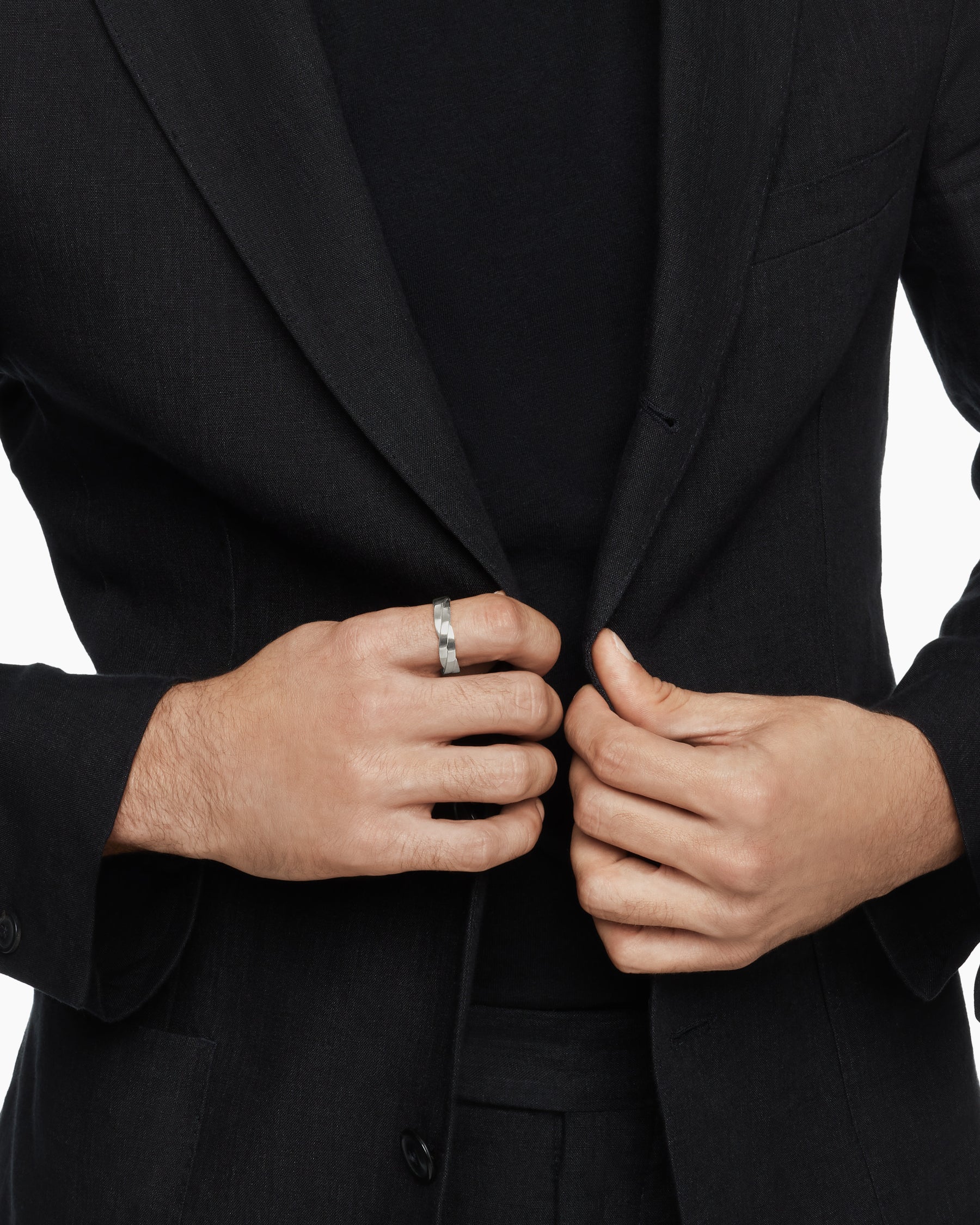 Alternative view of DY Helios Band Ring in Sterling Silver, 6mm
