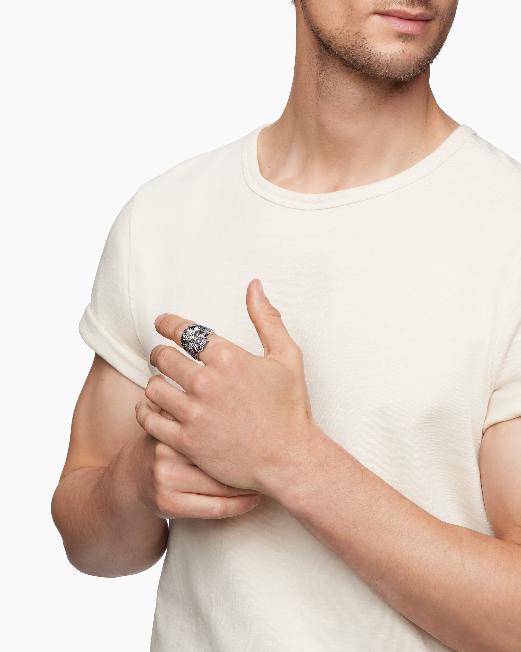 Alternative view of Memento Mori Skull Ring in Sterling Silver with Black Diamonds and Cognac Diamonds, 26mm