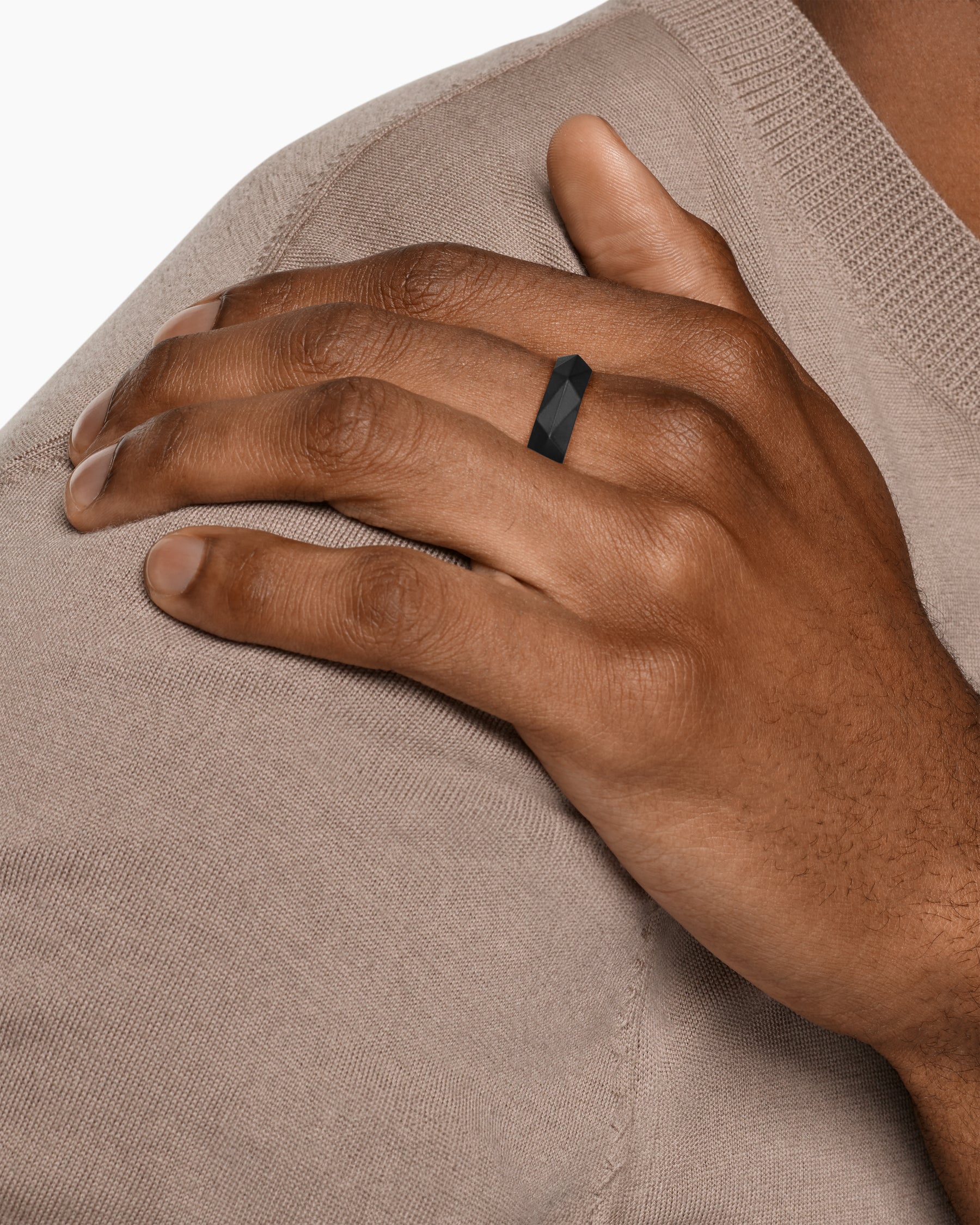 Alternative view of Faceted Band Ring in Black Titanium, 6.2mm