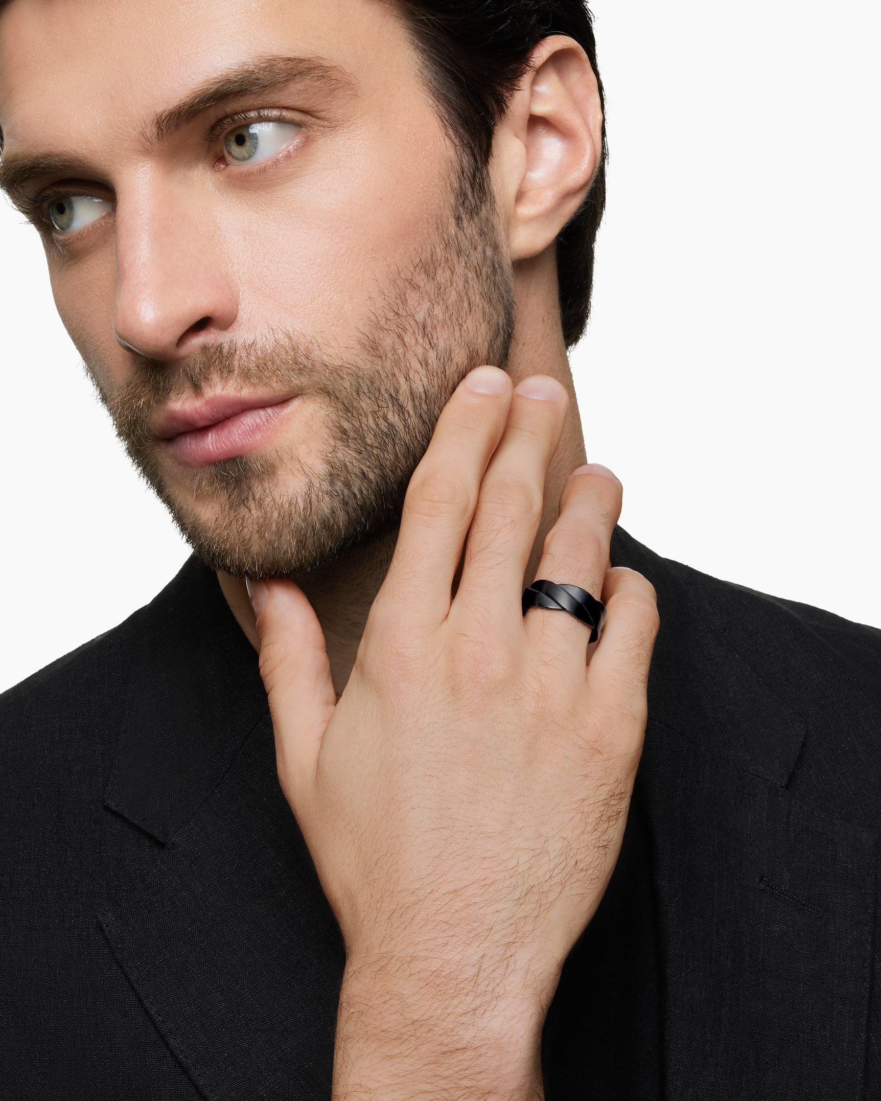 DY Helios Band Ring in Black Titanium, 9mm - Image 7