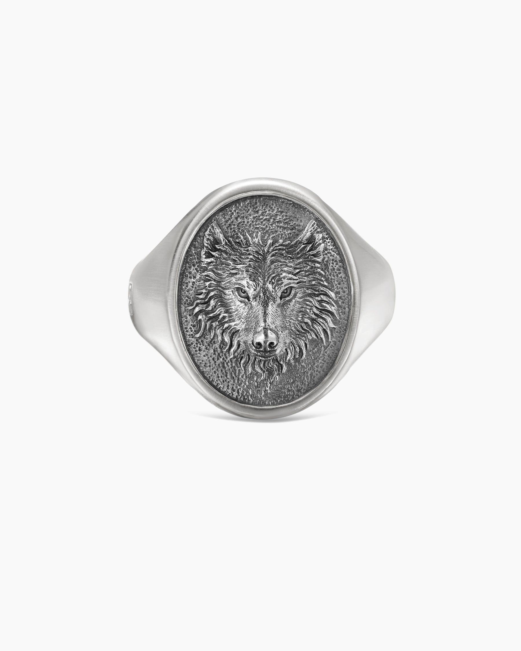 Petrvs Wolf Signet Ring in Sterling Silver, 21.5mm - Image 4
