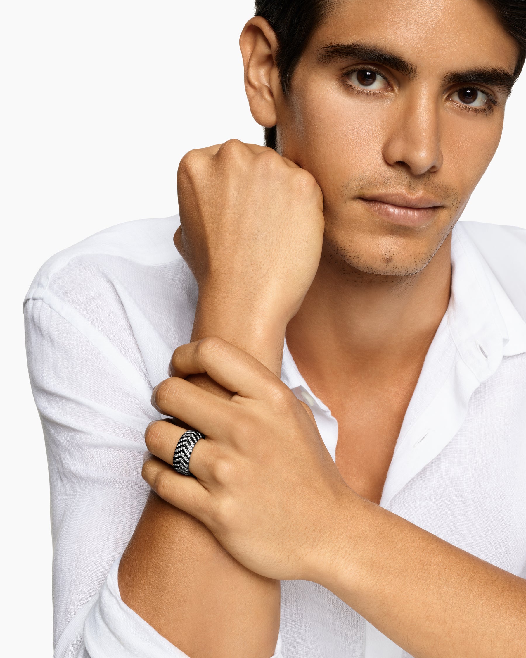 Alternative view of Chevron Band Ring in Black Titanium with Diamonds, 10mm