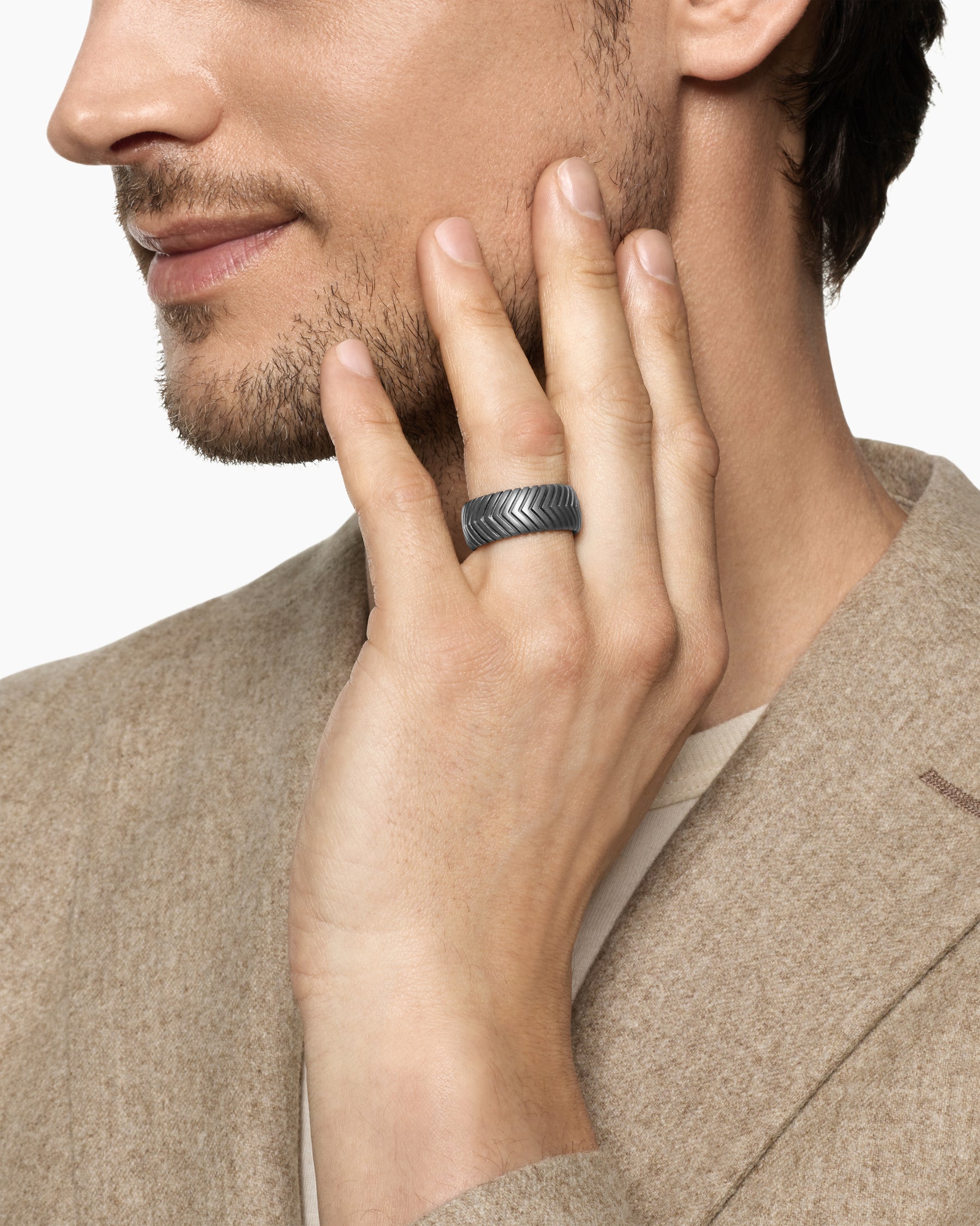 Alternative view of Chevron Band Ring in Anthracite Titanium, 10mm