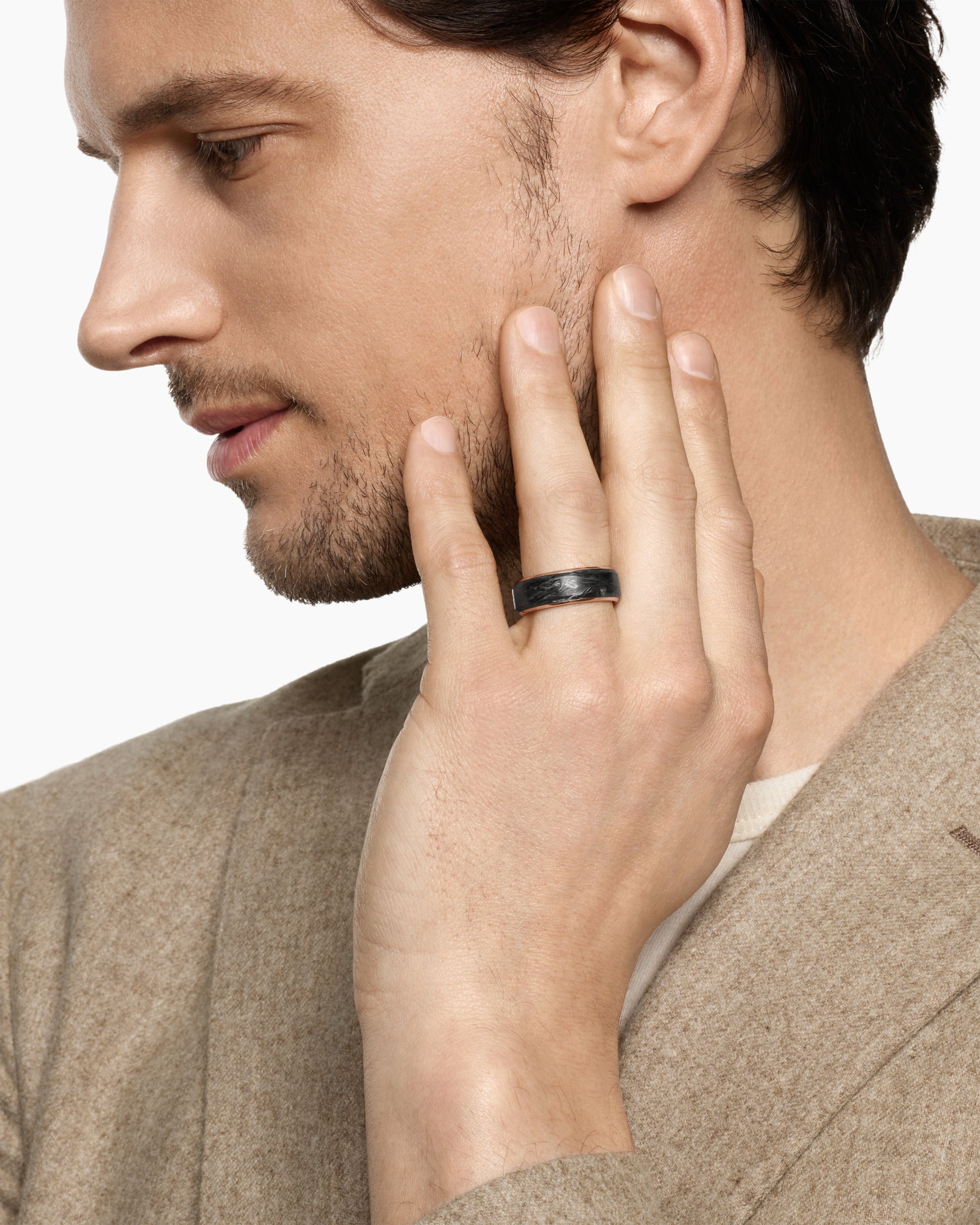 Alternative view of Streamline Band Ring in 18K Rose Gold with Forged Carbon, 8mm