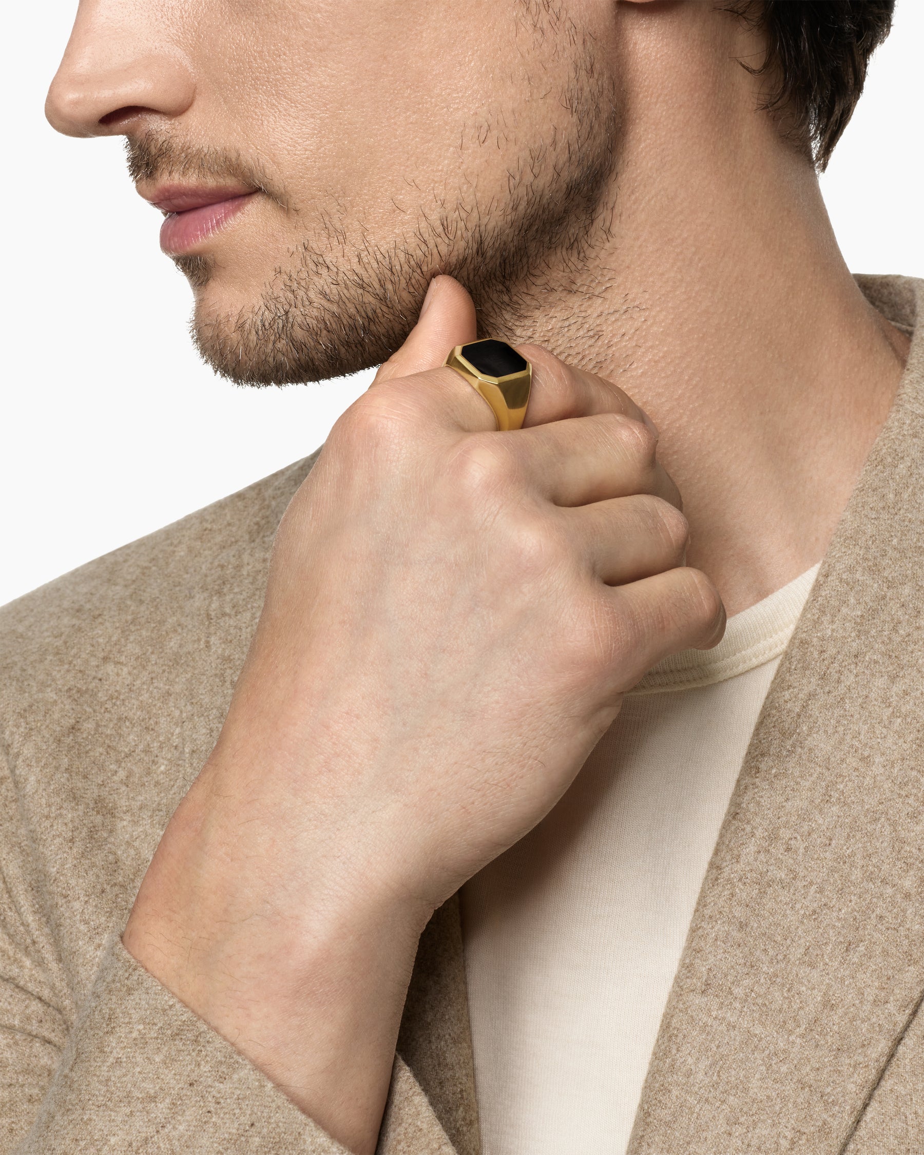 Alternative view of Streamline Signet Ring in 18K Yellow Gold with Black Onyx, 18mm