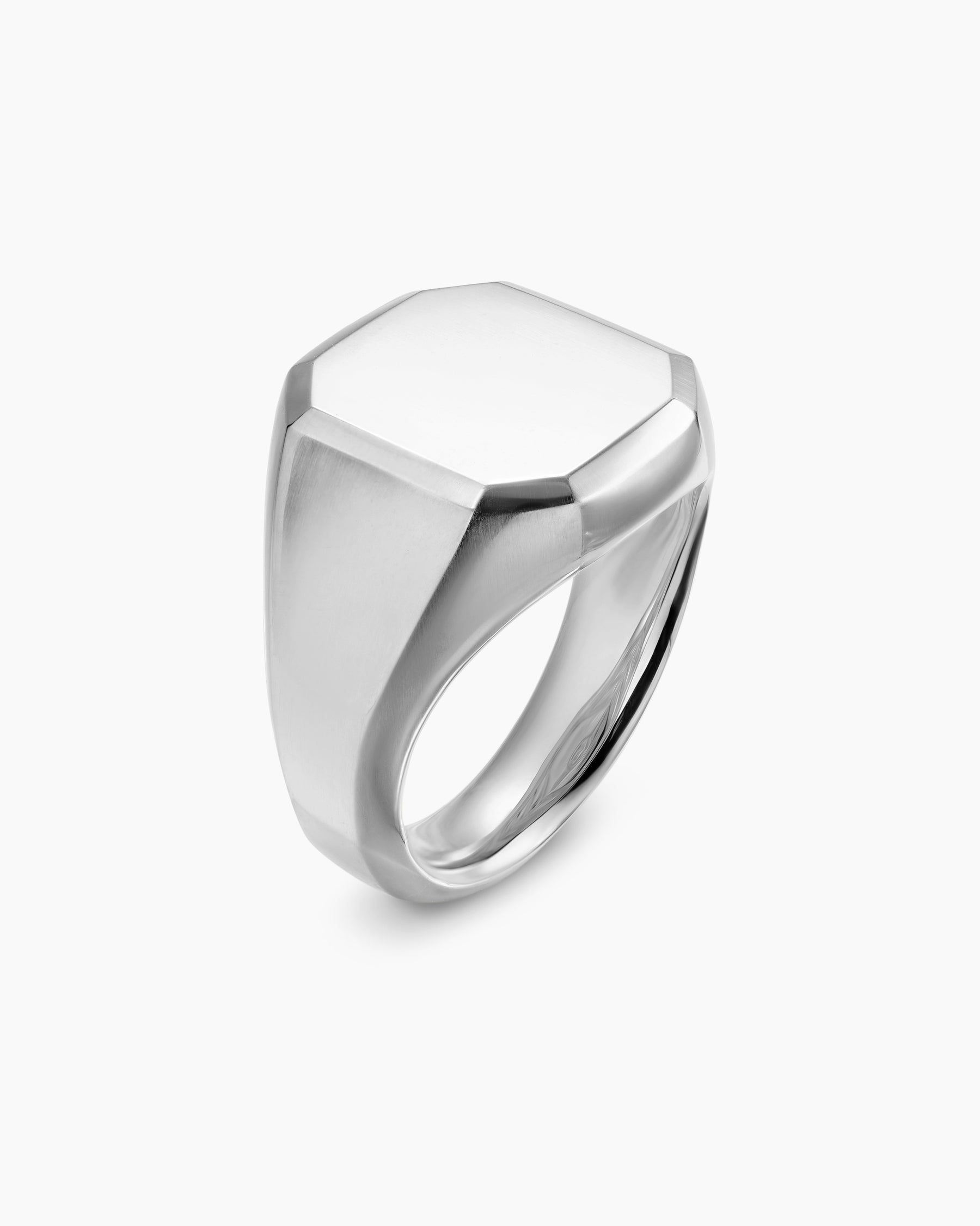 Streamline Signet Ring in Platinum, 18mm - Image 3