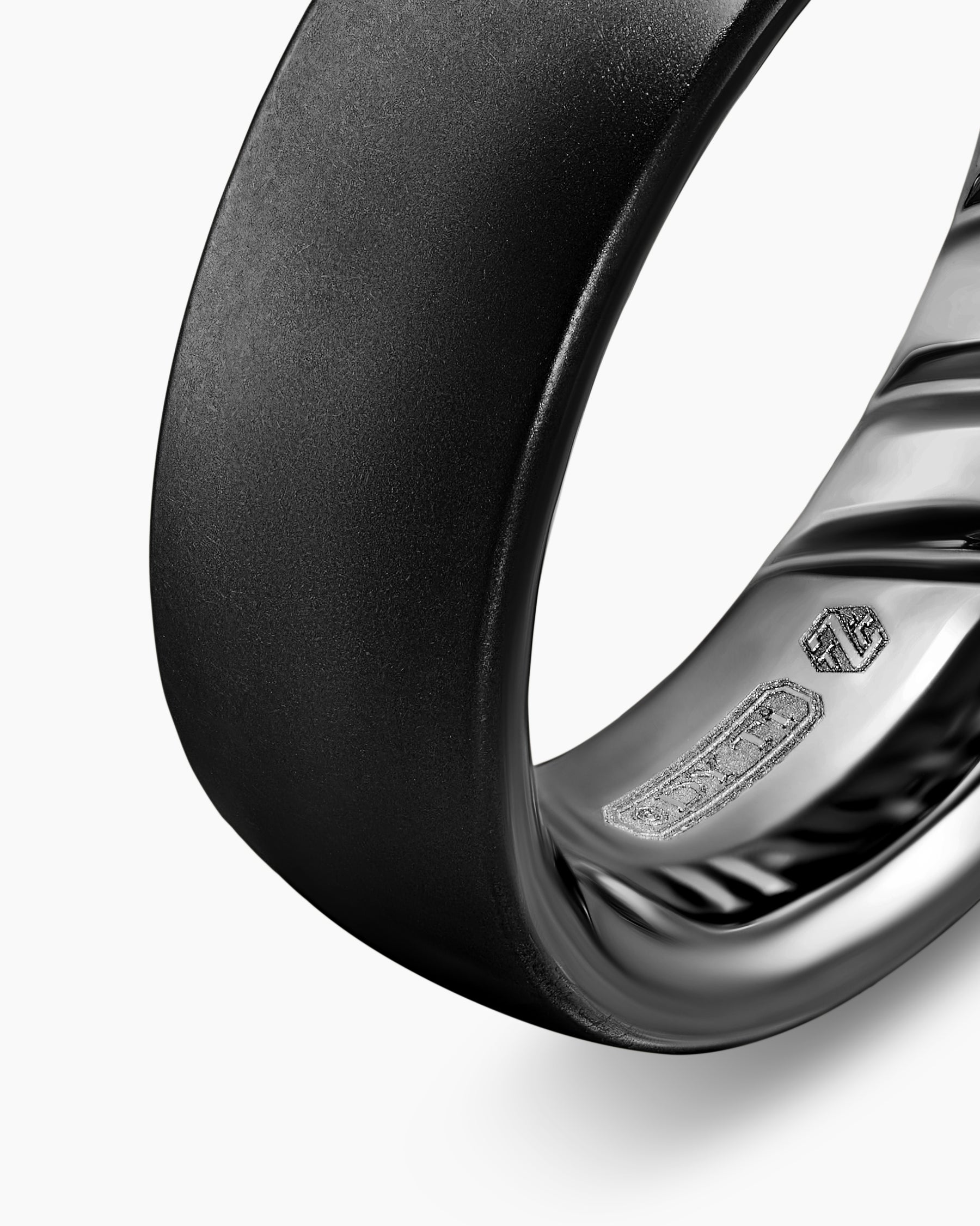 Streamline Band Ring in Black Titanium, 7.6mm - Image 4