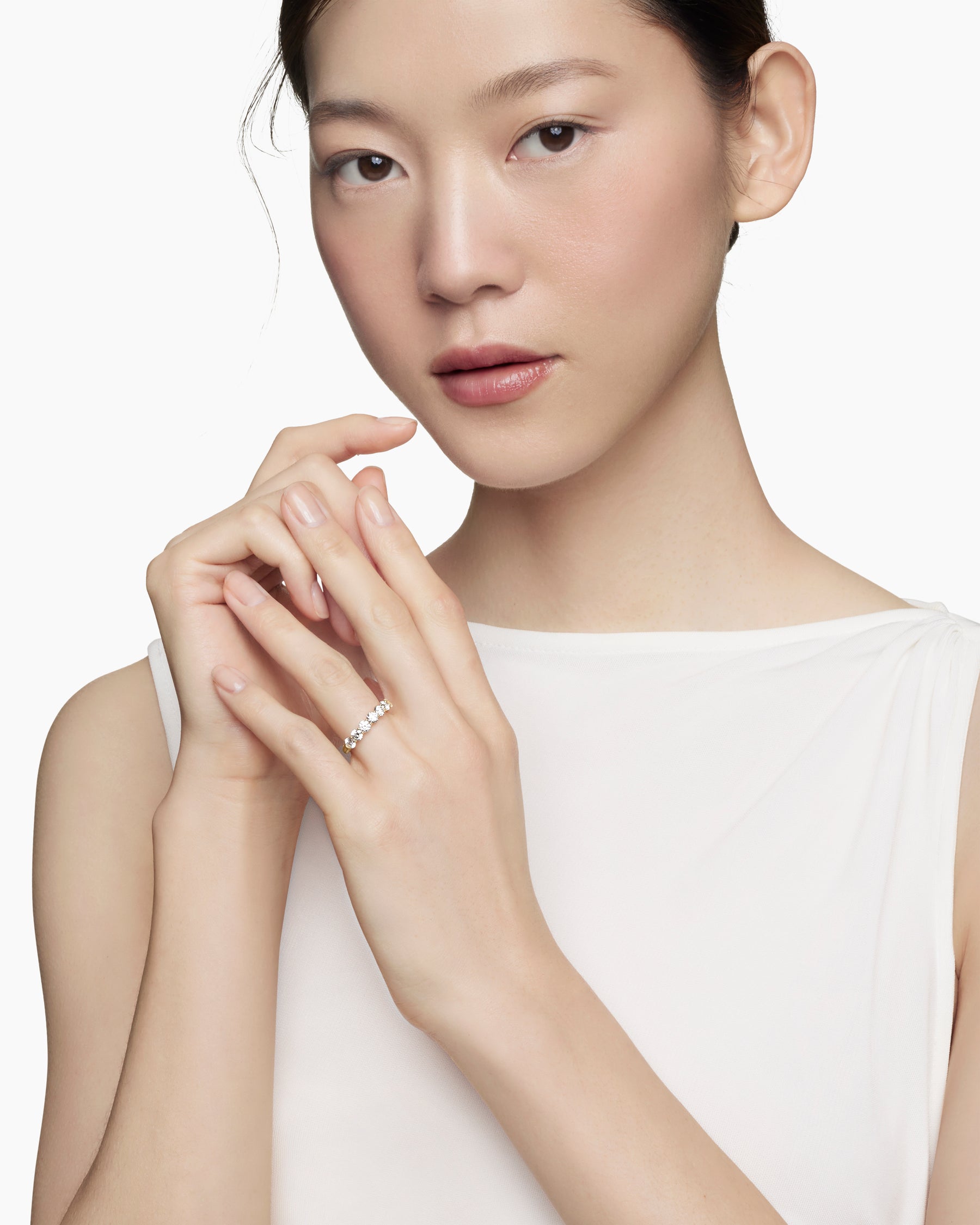 Alternative view of DY Eden Partway Band Ring in 18K Yellow Gold with Diamonds, 2.5mm