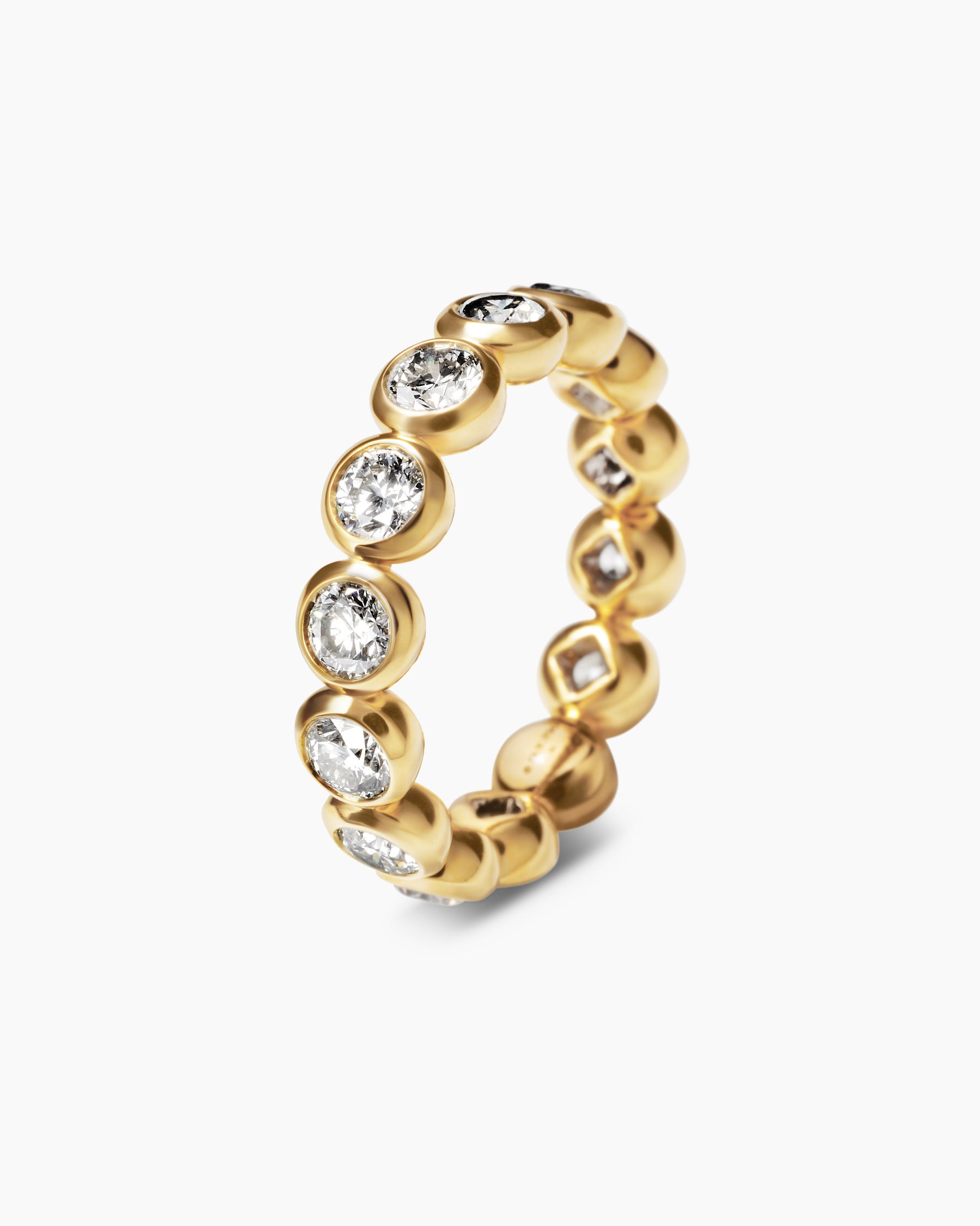 DY Infinity Band Ring in 18K Yellow Gold with Round Diamonds, 4.8mm - Image 3